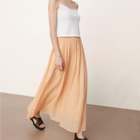 NWT Vince Smocked-Waist Gathered Maxi Skirt - Picture 2 of 8